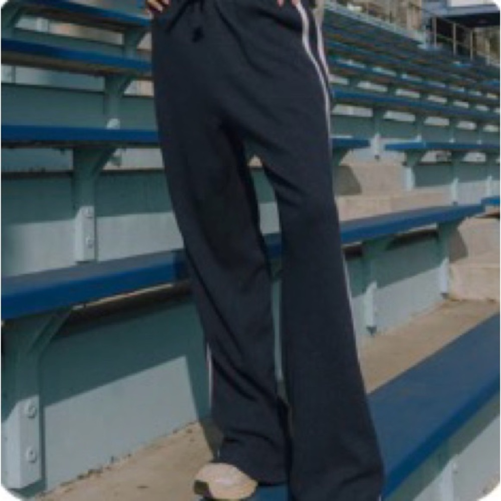Daily Drills Thermal Track Pant Denim with white stripe
